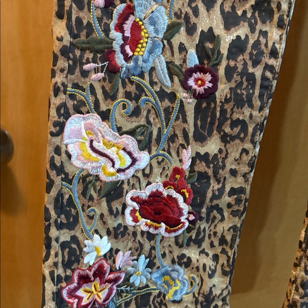 Leopard Print Embroidered Jeans; Size 10 - Picture 4 of 9